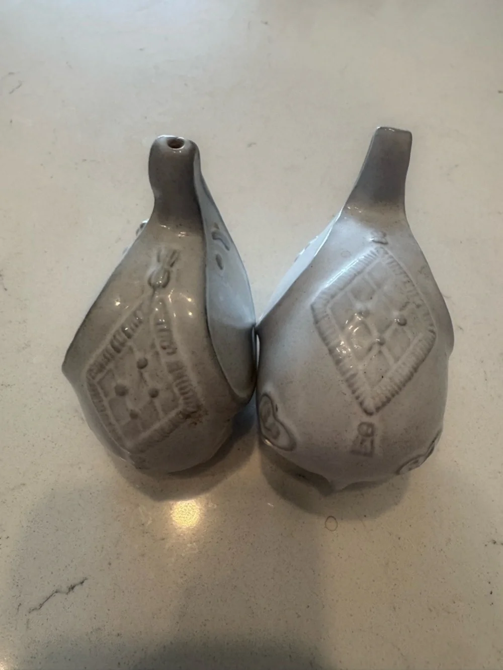 RARE Jonathan Adler Retired Elephant Salt & Pepper Shakers Gray